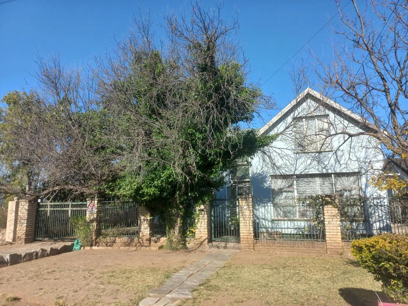 6 Bedroom Property for Sale in Queenstown Central Eastern Cape
